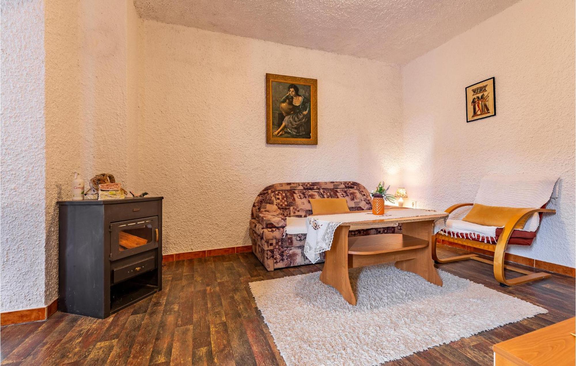 Lovely Apartment In Premantura With Wifi Exterior photo