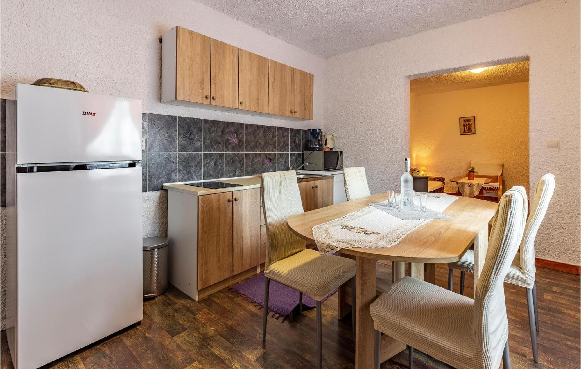 Lovely Apartment In Premantura With Wifi Exterior photo